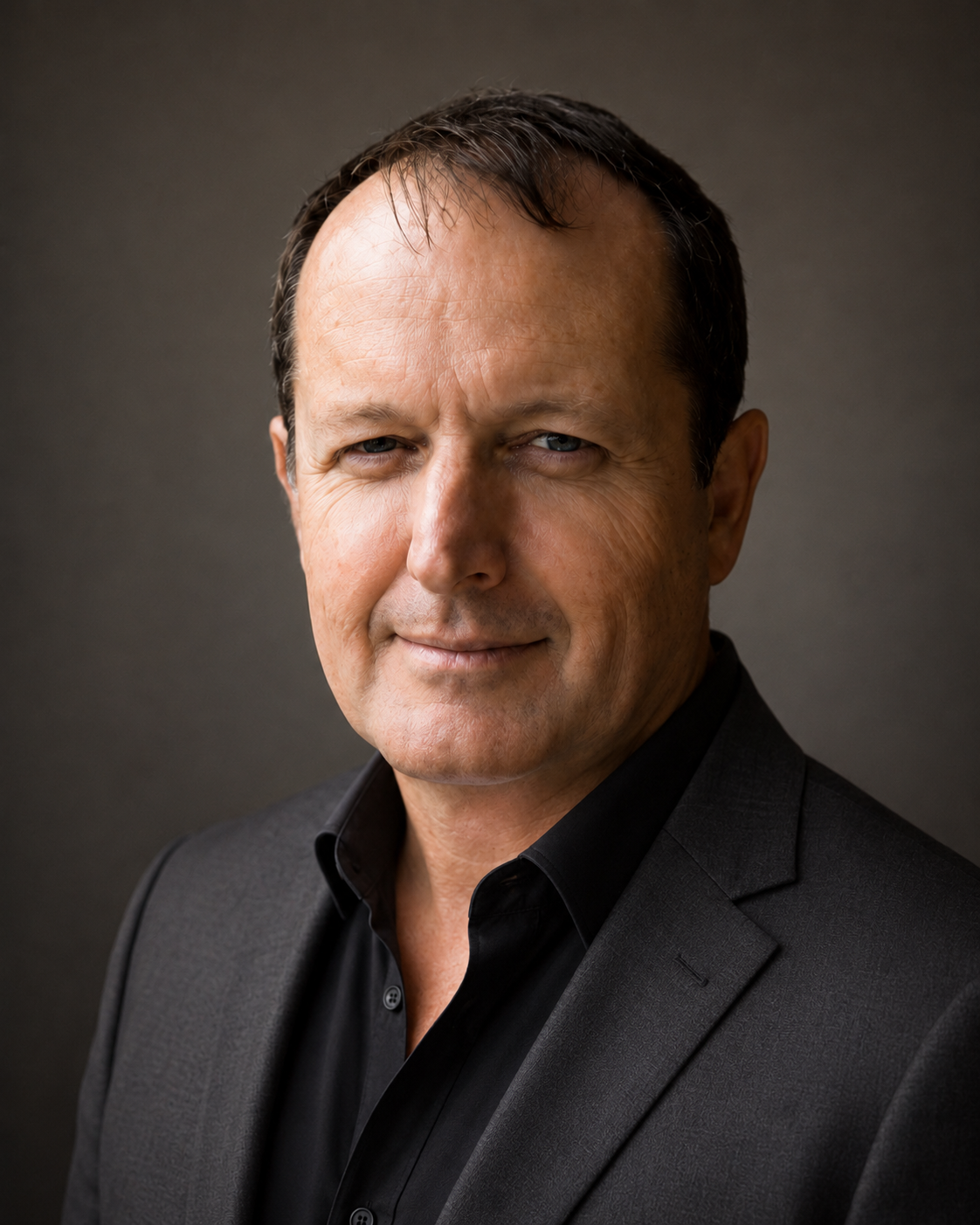 Gary Anderson, Executive Member